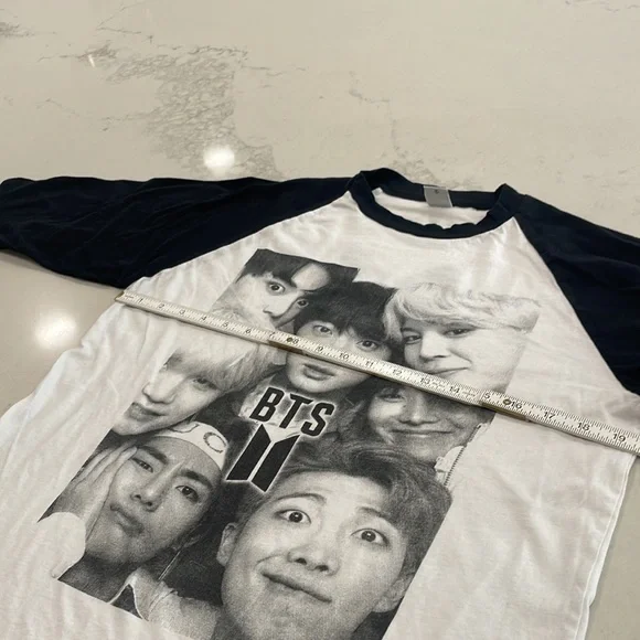 Women’s BTS concert T-shirts - Picture 7 of 7